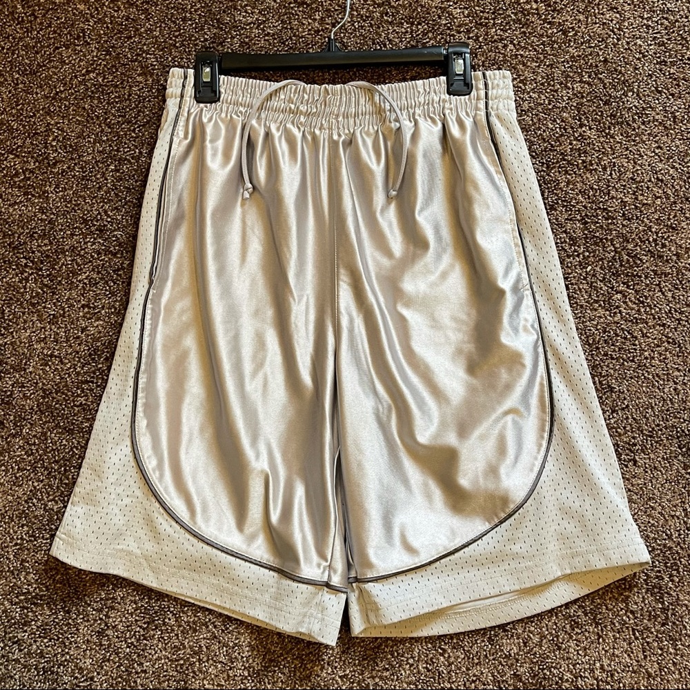 Foot locker gym shorts